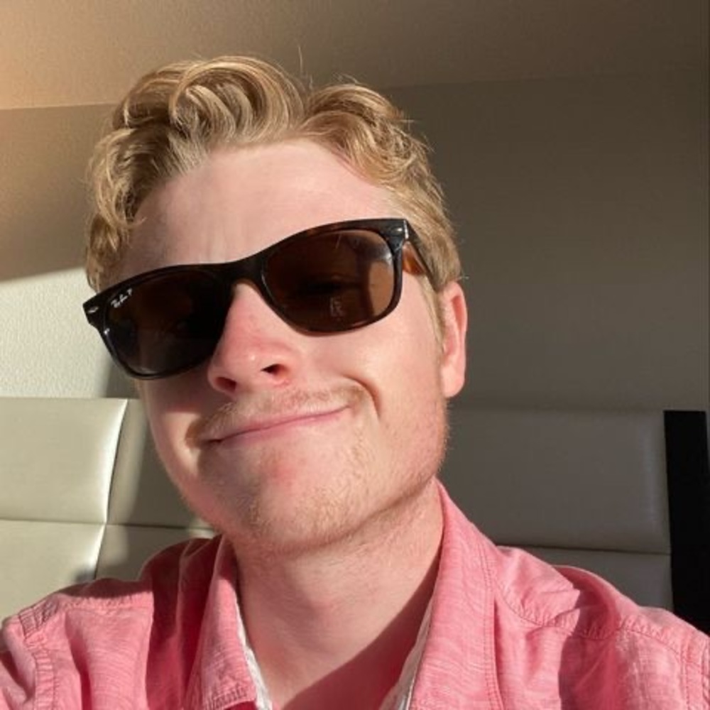 Meet your Posher, Gavin